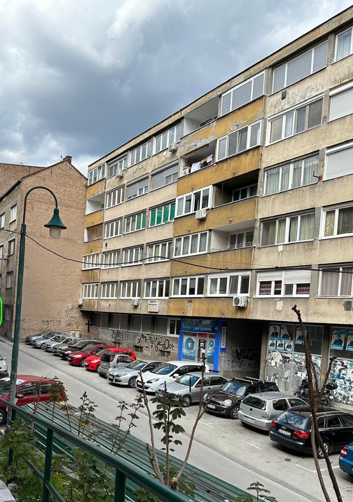 Apartman 5 *